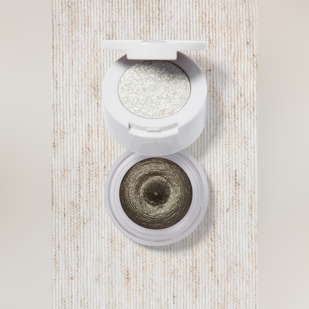 Nib Smoke Reflect™ Cream + Powder Eye Shadow Duo
Entice